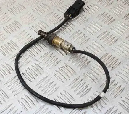 Volkswagen PASSAT B7 Lambda probe sensor 03L906262A