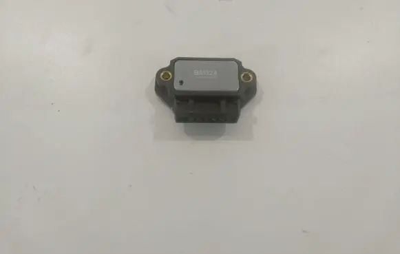 Volvo 740 Ignition amplifier control unit BM324