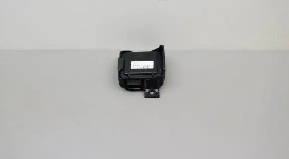 Audi A4 S4 B9 8W Other devices 4M0907410A