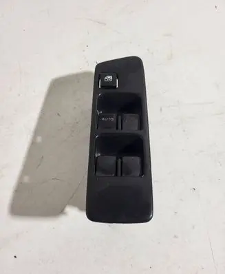 Subaru Forester SF Electric window control switch 83071SA020 9924