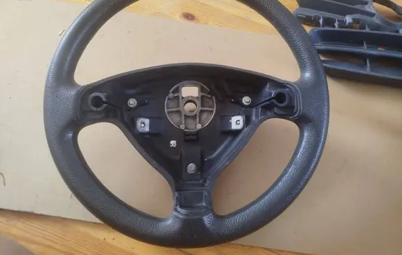Opel Astra G Steering wheel 16820665