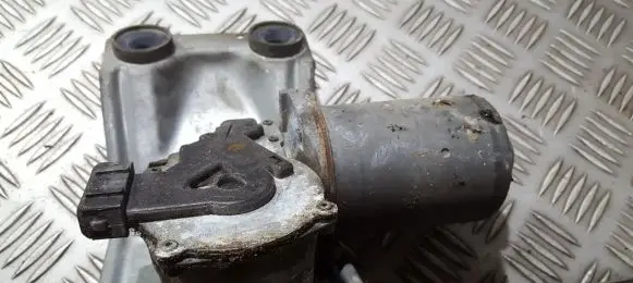 Ford Fiesta Wiper motor