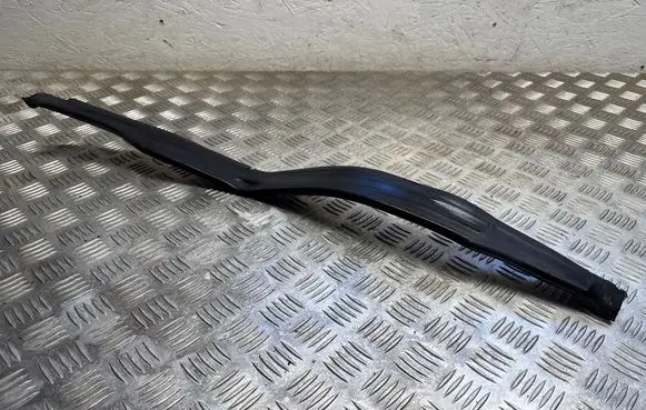 Mercedes-Benz C W204 Engine compartment rubber A2046280898