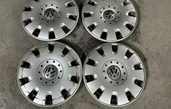 Volkswagen Transporter - Caravelle T6 R16 wheel hub/cap/trim 7H0601147