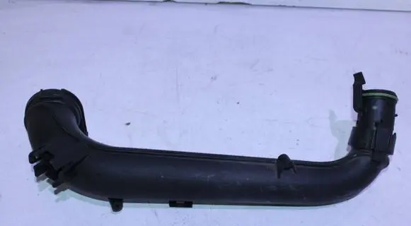 Volkswagen Golf VII Intercooler radiator 04E145673M