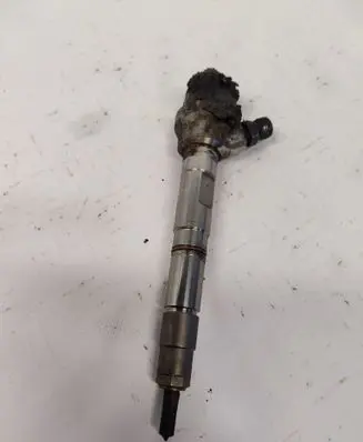Fuel injector