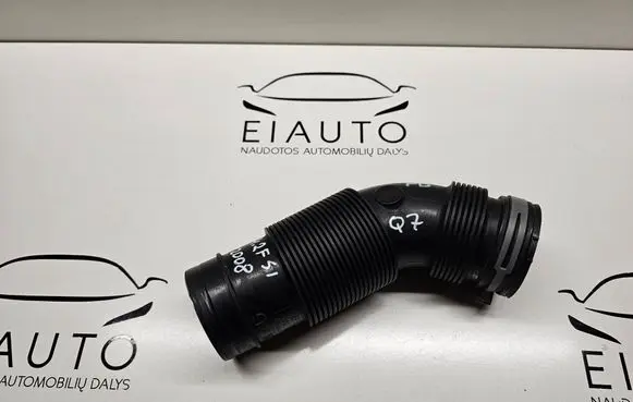 Audi Q7 4L Air intake duct part 7L8129684