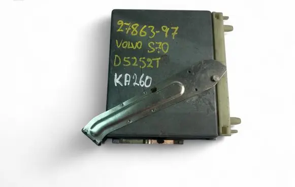 Volvo V70 Engine control unit/module ECU P01270297