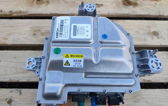 Citroen DS4 Voltage converter inverter 
