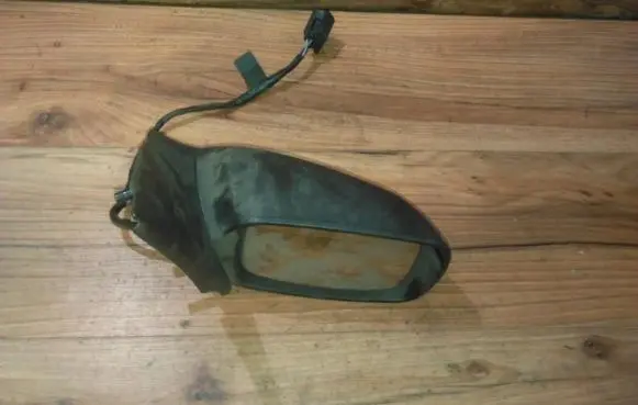 Ford Fiesta Front door electric wing mirror