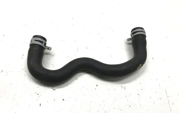 Volvo XC40 Engine coolant pipe/hose 32208960