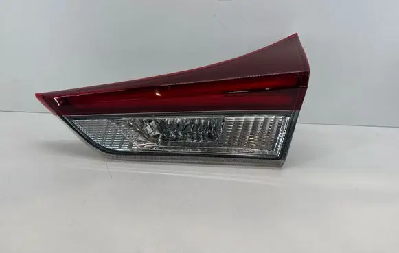 Toyota Auris E180 Tailgate rear/tail lights 02344