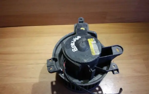 Peugeot Partner Heater fan/blower N31848234Z