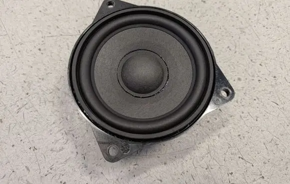 BMW 5 F10 F11 Parcel shelf speaker 65139169689
