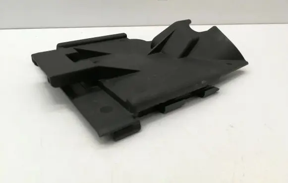 Volkswagen PASSAT B8 Fuse box cover 5Q0927165D