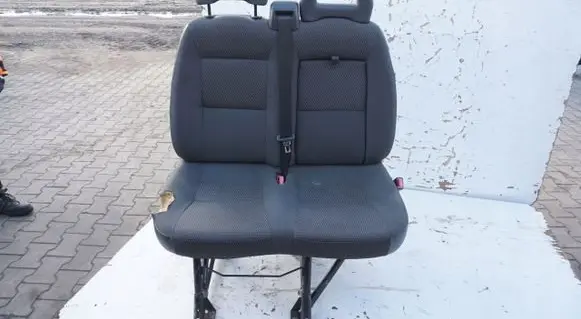 Peugeot Boxer Second row seats 