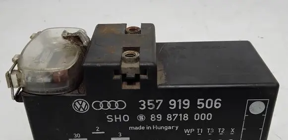 Volkswagen Sharan Coolant fan relay 357919506