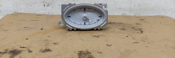 Ford Mondeo Mk III Clock 1S7115000AF 2363015 B41TA
