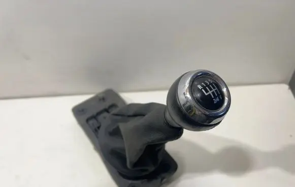 Mini Cooper Countryman R60 Gear shifter/selector 130206065150A 06022013 G253W