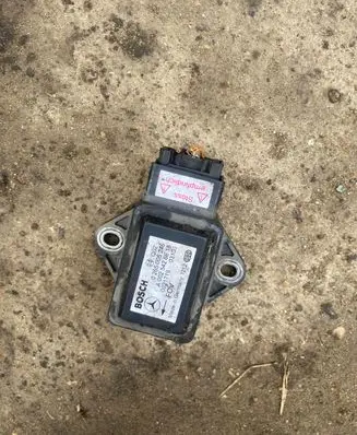 Mercedes-Benz E W211 ESP acceleration yaw rate sensor A0025426618 0021719 0265005246