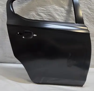 Opel Corsa E Rear door 39135552