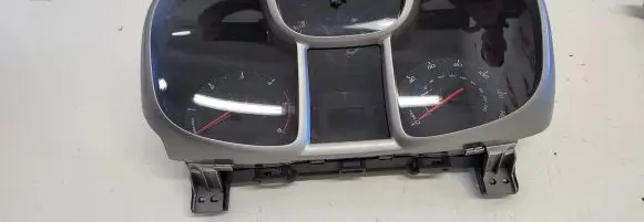 Speedometer (instrument cluster)
