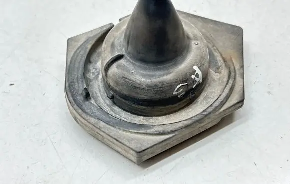 Renault Megane III Rear coil spring rubber mount 552400003R