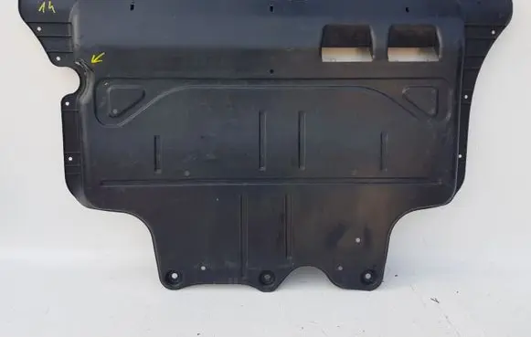 Audi Q3 F3 Engine splash shield/under tray 5QF825236B