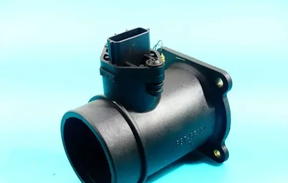 Nissan Almera N16 Mass air flow meter 0986280232 IMPRK1157251