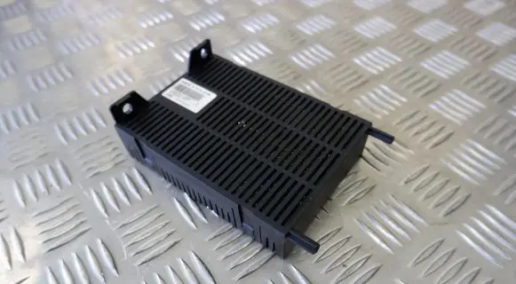 BMW X3 E83 Light module LCM 3413318