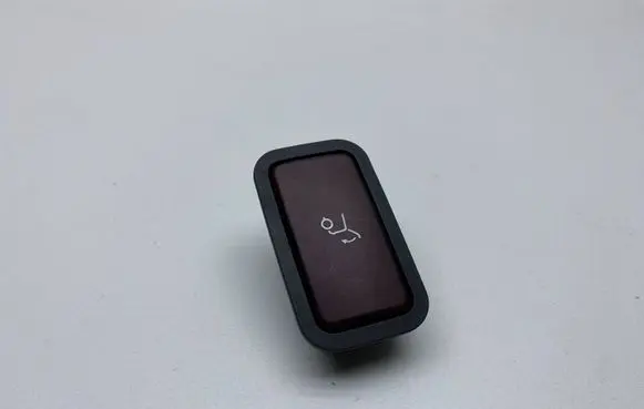 Mercedes-Benz C W204 Tailgate/boot open switch button 2118219551 3102.0302