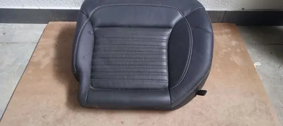Mercedes-Benz GLE (W166 - C292) Rear seat 