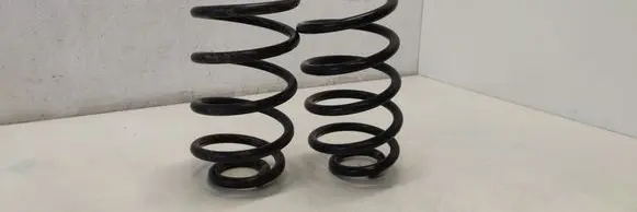 Mercedes-Benz Vito Viano W639 Rear coil spring 78153