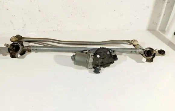 Chrysler Pacifica Front wiper linkage and motor 68229327AC