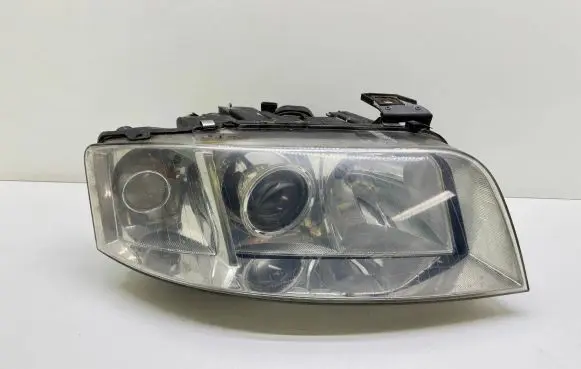 Audi A6 S6 C5 4B Headlight/headlamp