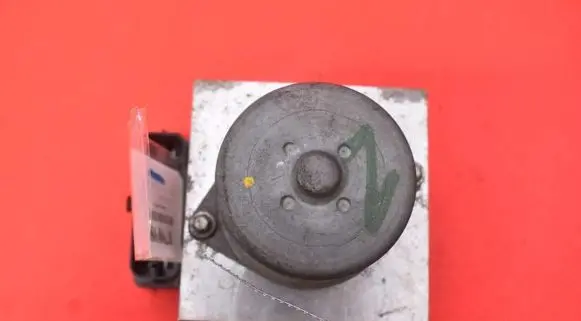 Ford Mondeo MK IV ABS Pump 7G91-2C405-AB