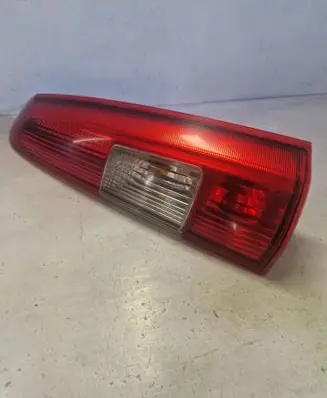 Volvo V70 Rear/tail lights 9154494