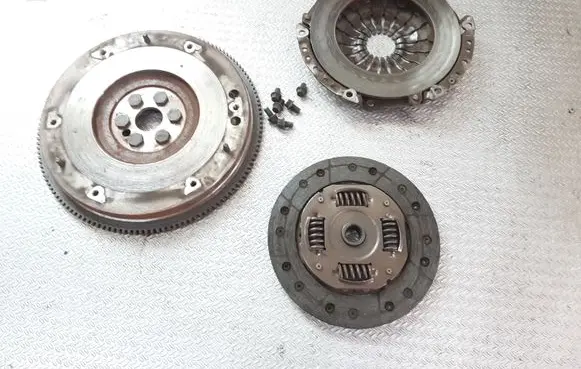 Ford Fiesta Clutch set kit 8V217563AC 8V217540A1E