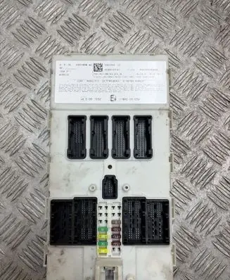 BMW 1 F20 F21 Central body control module 6843898