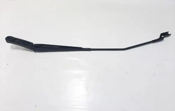 Seat Arona Windshield/front glass wiper blade 6F1955410