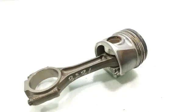 Audi A6 S6 C6 4F Piston with connecting rod 