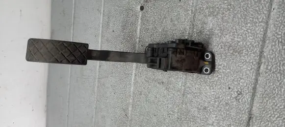 Volkswagen Polo Accelerator pedal position sensor 