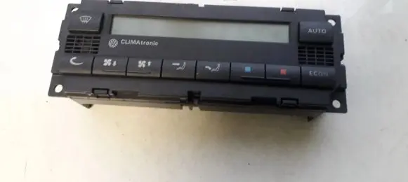 Volkswagen PASSAT B5 Climate control unit