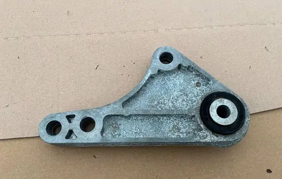 Ford Kuga III Gearbox mount JX616P093EC