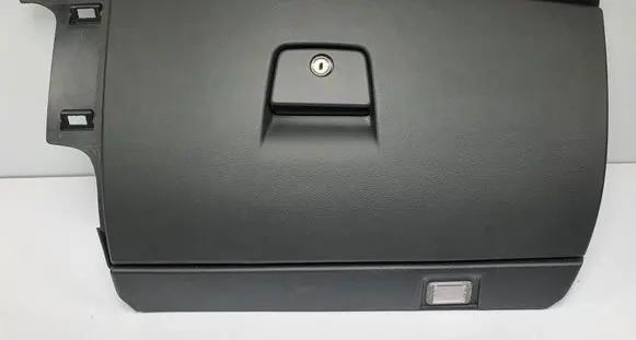 Ford Focus Glove box 8626141