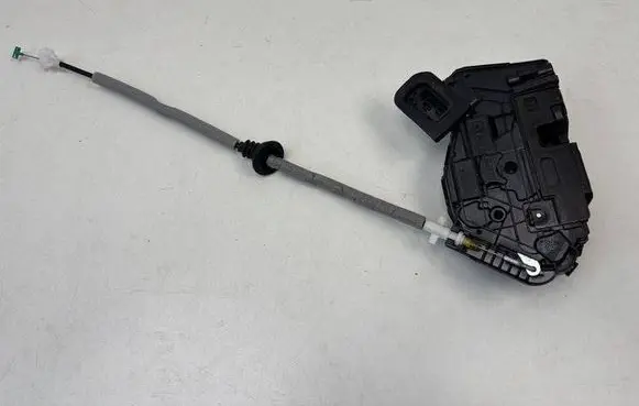 Skoda Rapid (NH) Front door lock 5TB837016