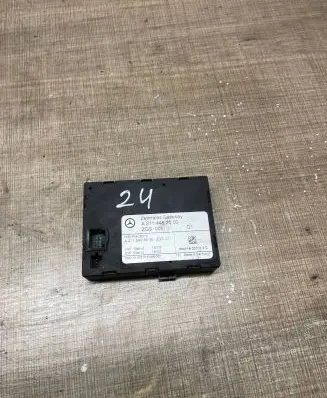 Mercedes-Benz E W211 Door control unit/module A2115403545 410213008007 A2114452000