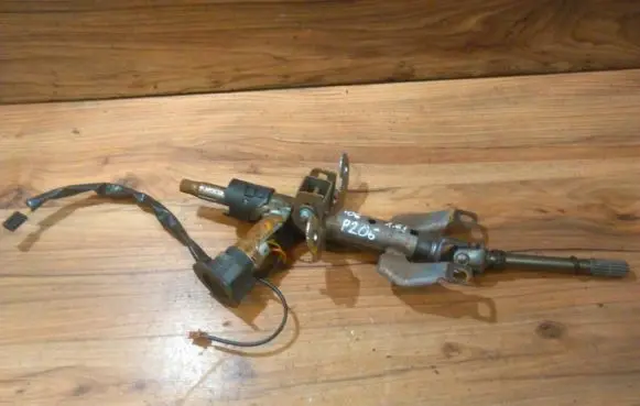 Peugeot 206 Steering wheel axle