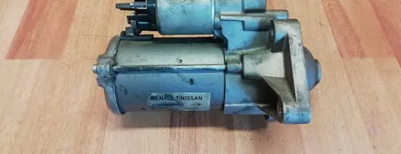 Renault Espace V (RFC) Starter motor 233000686R 0001170633