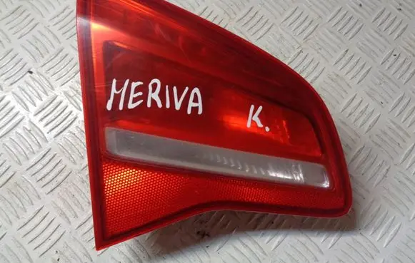 Opel Meriva B Tailgate rear/tail lights 13260838